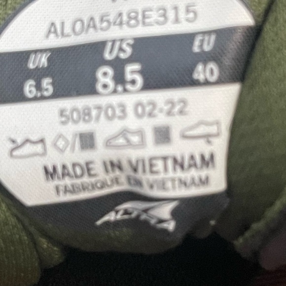 Altra lone Peak Maxtrac Green and Pink Women's Sneakers - Picture 5 of 5